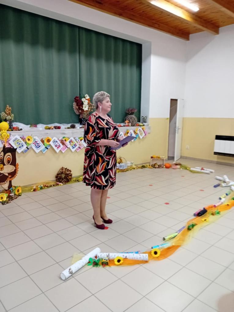 Október - mesiac úcty k starším 2024