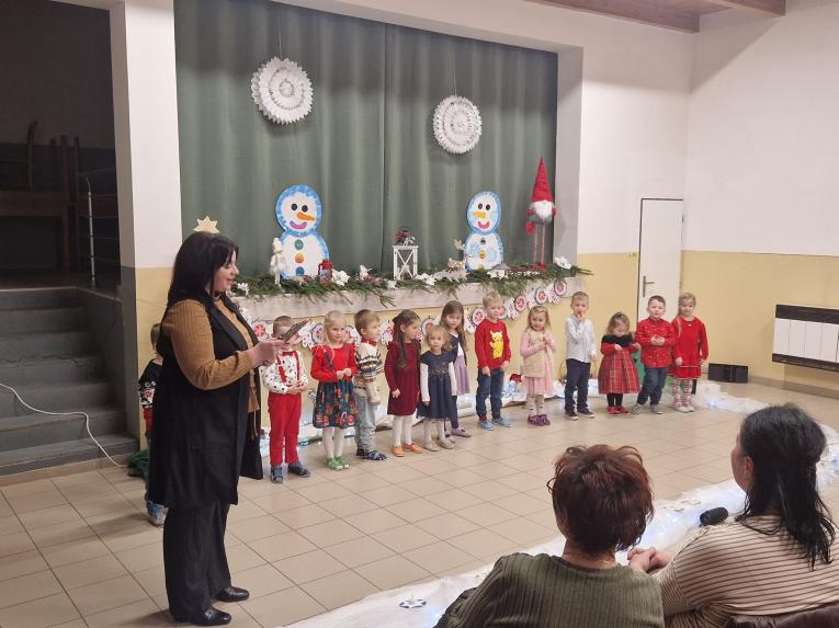 vianočné vystúpenie MŠ